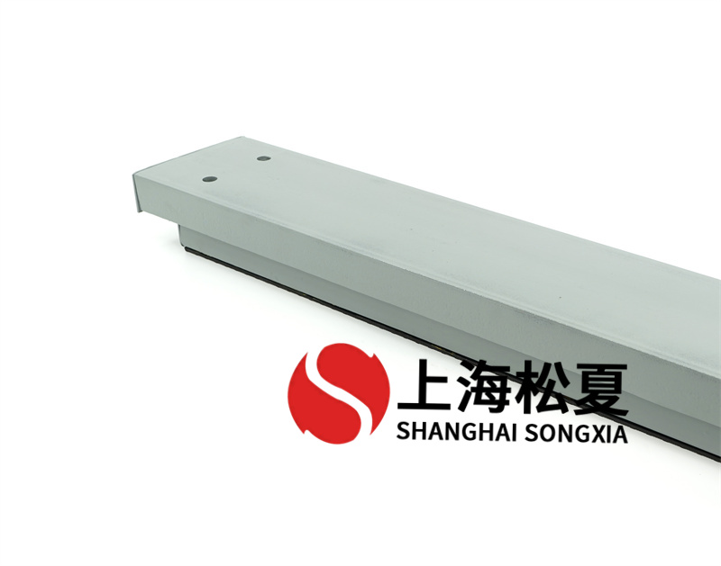 排烟风机可调阻尼<a href='http://www.ghjaqe.cn' target='_blank'><u>减振器</u></a>运输