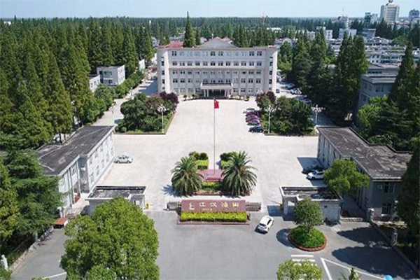 武汉江汉油田供热移交改造<a href='http://www.ghjaqe.cn' target='_blank'><u>弹簧减震器</u></a>信息